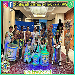 Garotas bailando samba brasilera